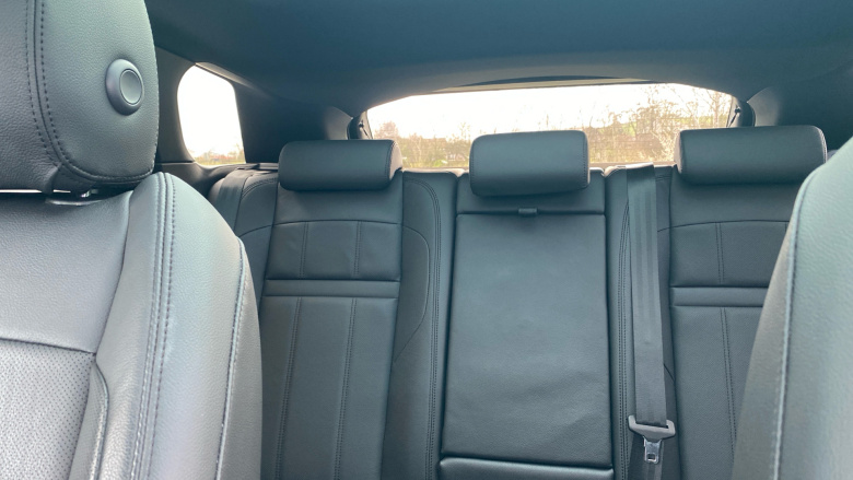 Land Rover Range Rover Evoque 2.0 D200 R-Dynamic SE 5dr Auto Diesel Hatchback